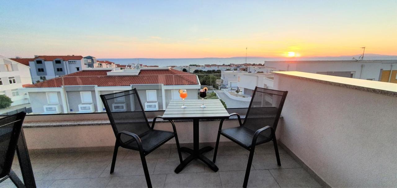Seahorse Luxury Apartment With Pool And Sea View Novalja Eksteriør billede