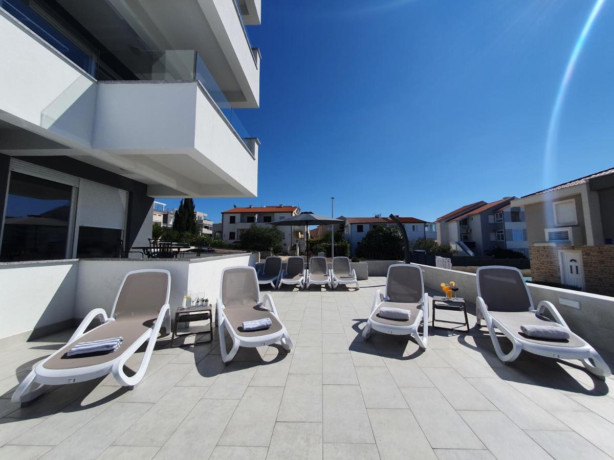 Seahorse Luxury Apartment With Pool And Sea View Novalja Eksteriør billede