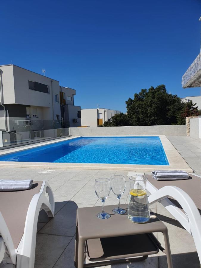 Seahorse Luxury Apartment With Pool And Sea View Novalja Eksteriør billede