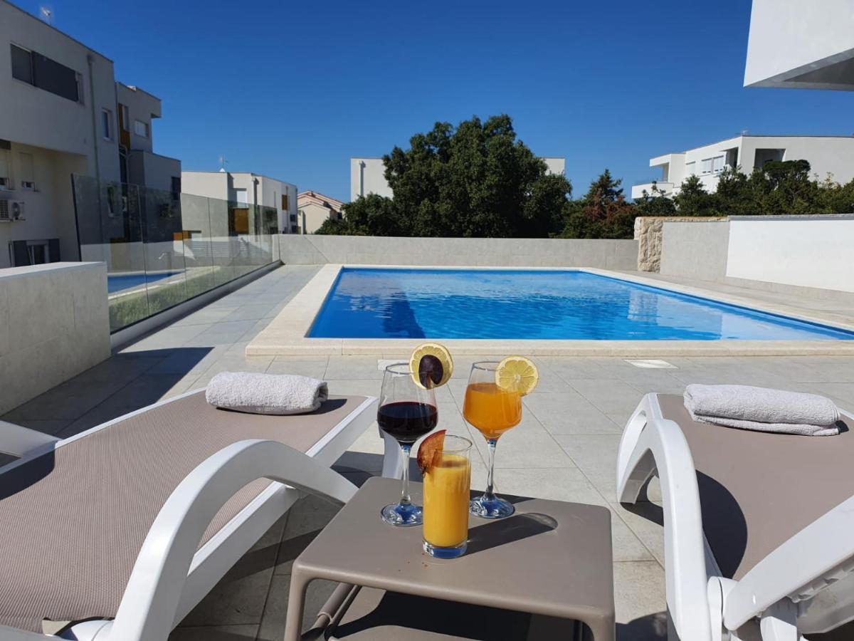 Seahorse Luxury Apartment With Pool And Sea View Novalja Eksteriør billede