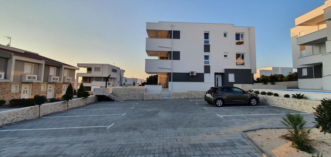 Seahorse Luxury Apartment With Pool And Sea View Novalja Eksteriør billede